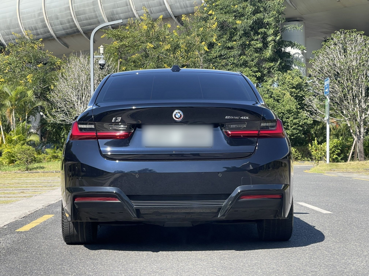 i3 2024 eDrive 40 L Sport Package photo 4