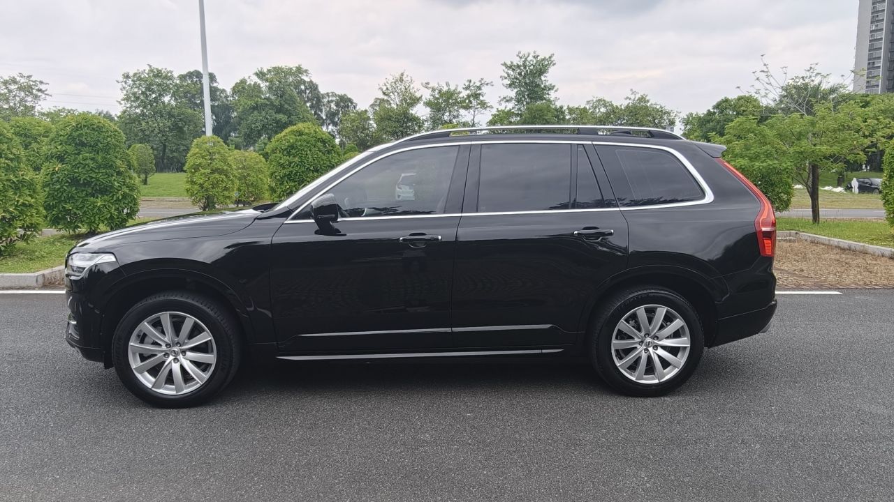 XC90 2018 T6 5-Seater photo 4
