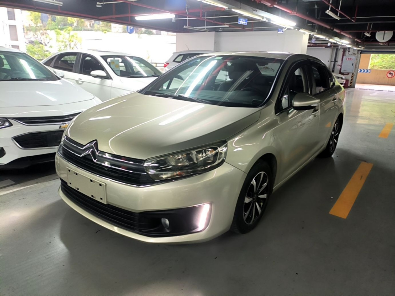C4 2016 1.6L AT Luxury