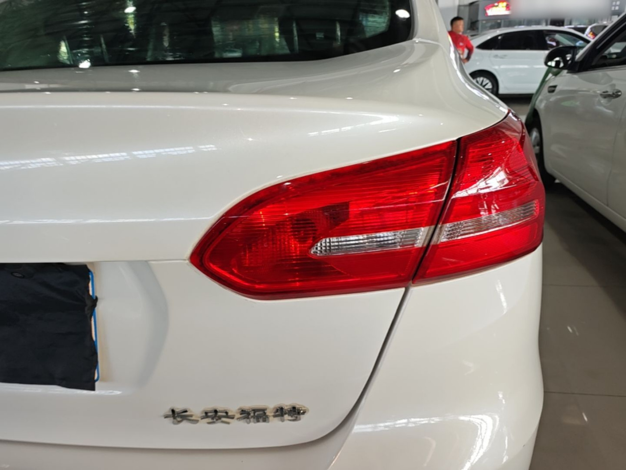 Focus 2015 Sedan 1.6L AT photo 2