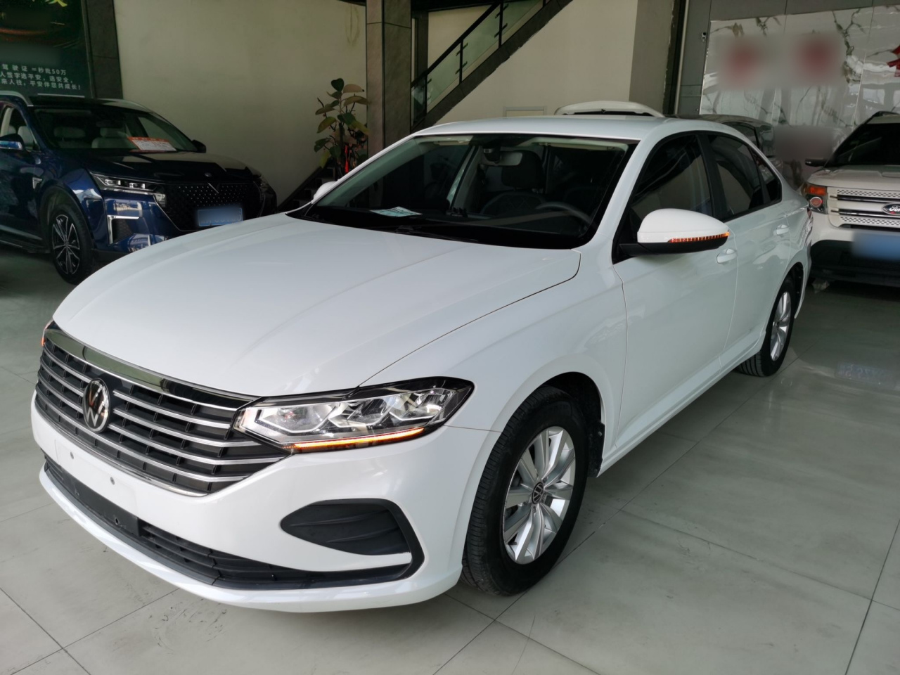 Lavida 2023 1.5L AT