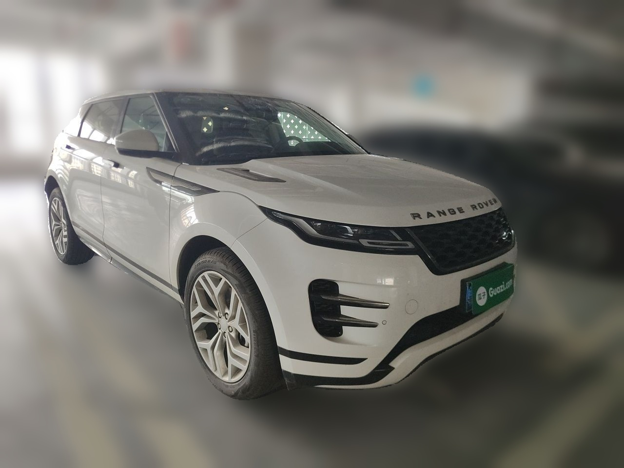 Range Rover Evoque 2023 Evoque L 200PS Elite photo 3