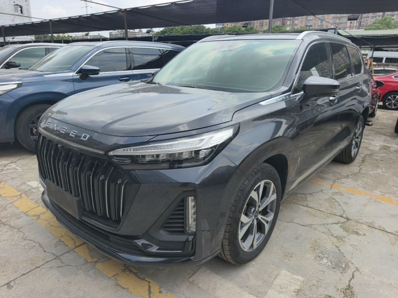 2022 400T RWD 5-Seater