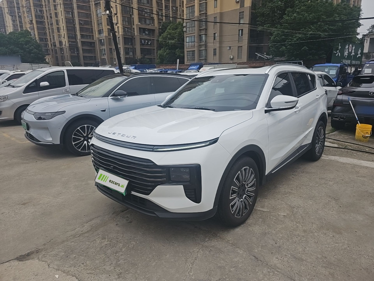 X70 PLUS 2025 1.5T Elite 5-Seater