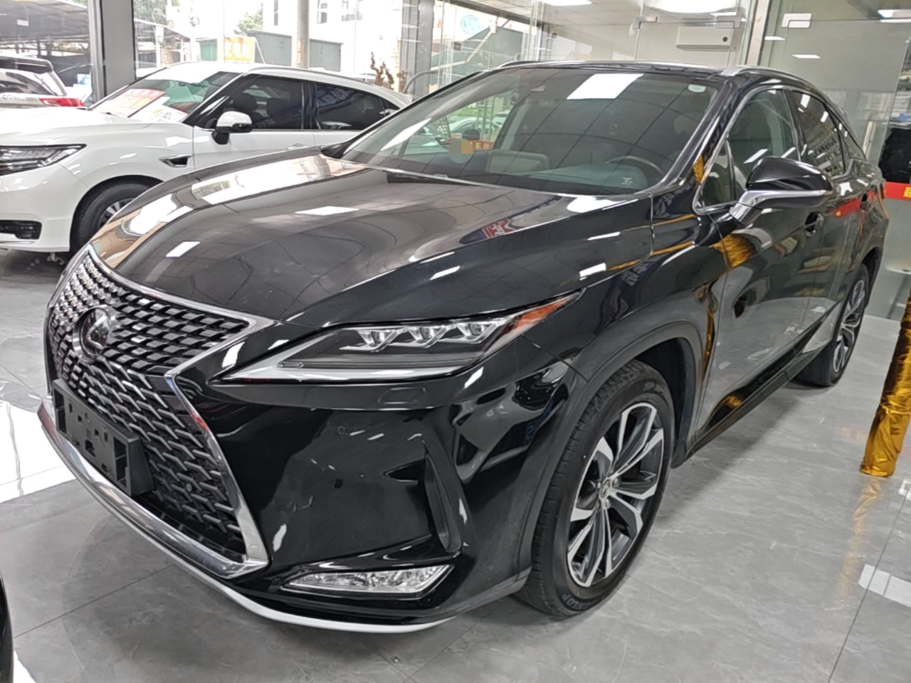 RX 2020 Facelift 300 AWD Elegant