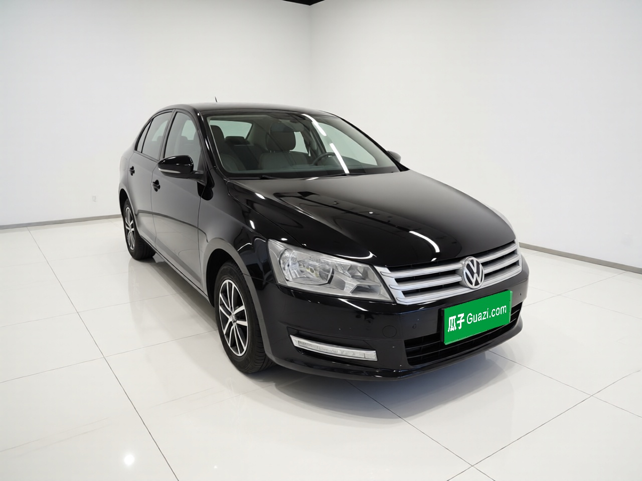 Santana 2013 1.6L MT photo 3