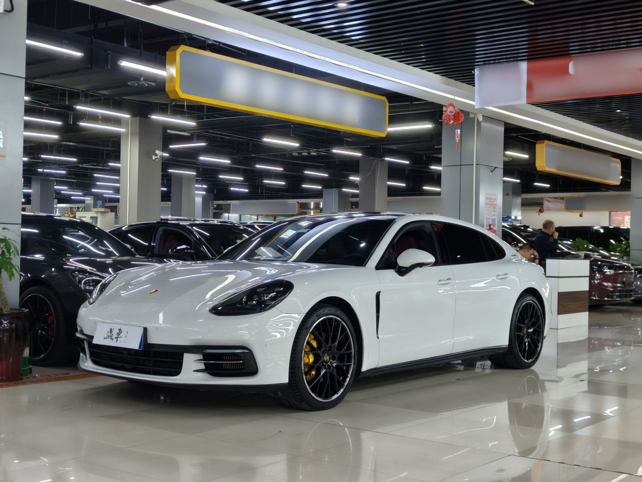2019 Panamera Executive Extended 2.9T