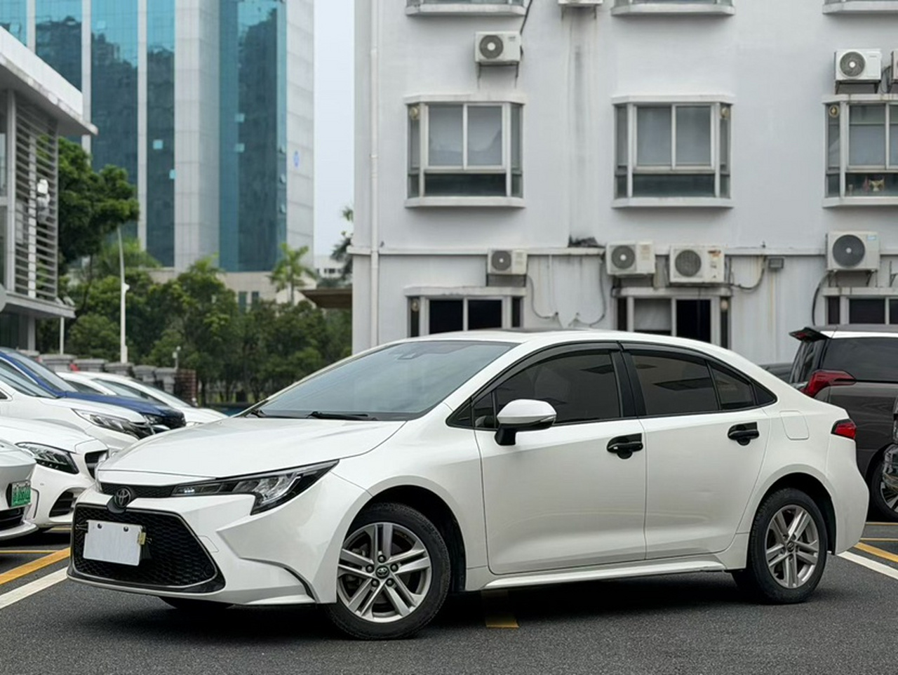 Levin 2019 185T CVT Luxury China VI