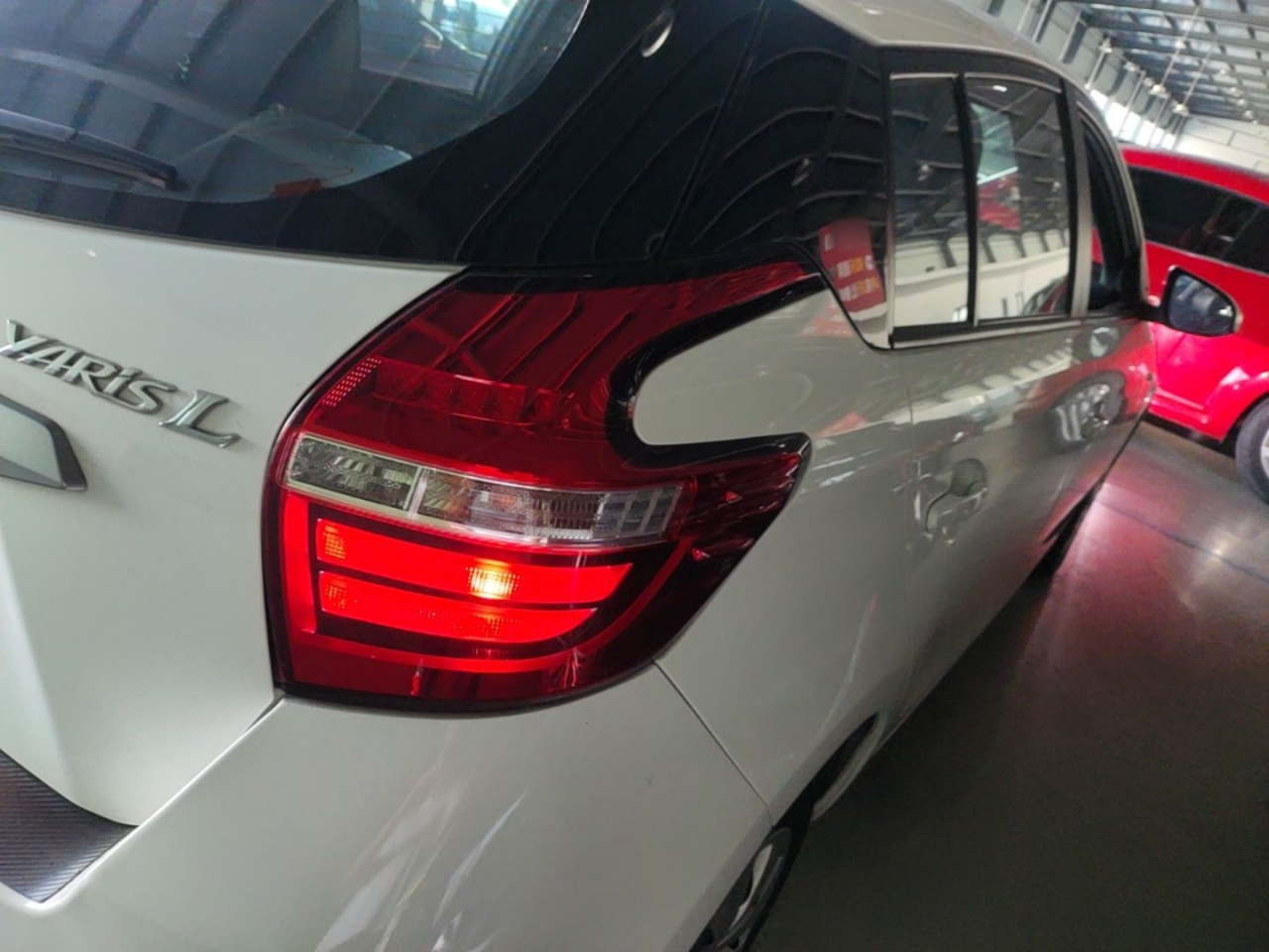 YARiS L 2022 1.5L CVT Leading PLUS photo 2