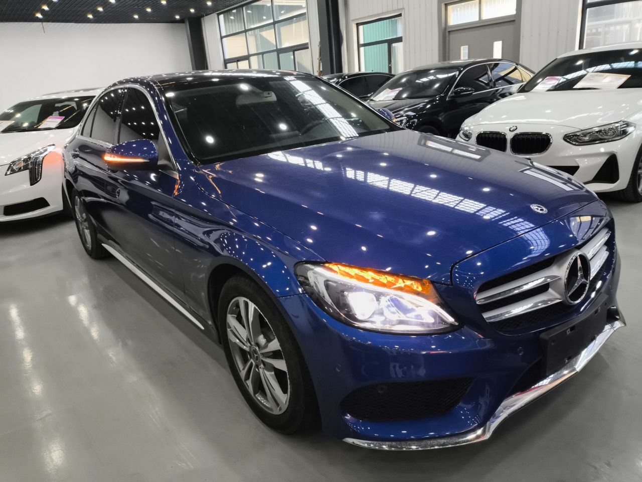 C-Class 2018 C 200 L Sport photo 3