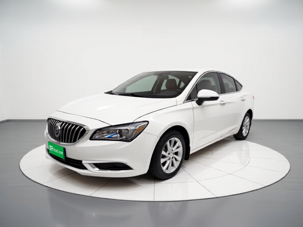 Verano 2017 Sedan 15S AT Progressive