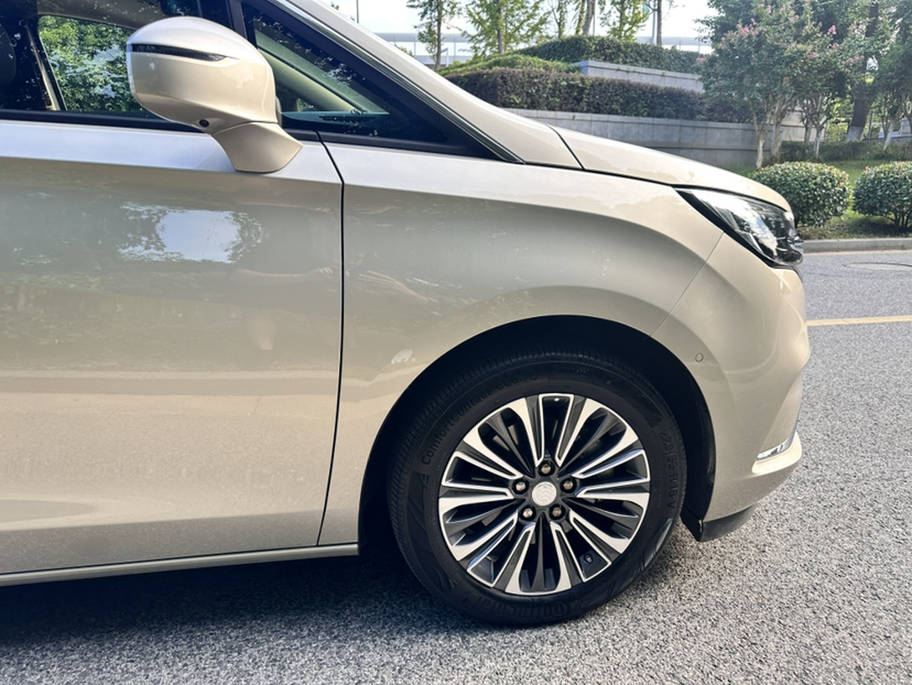 GL8 2021 ES 653T Luxury photo 3