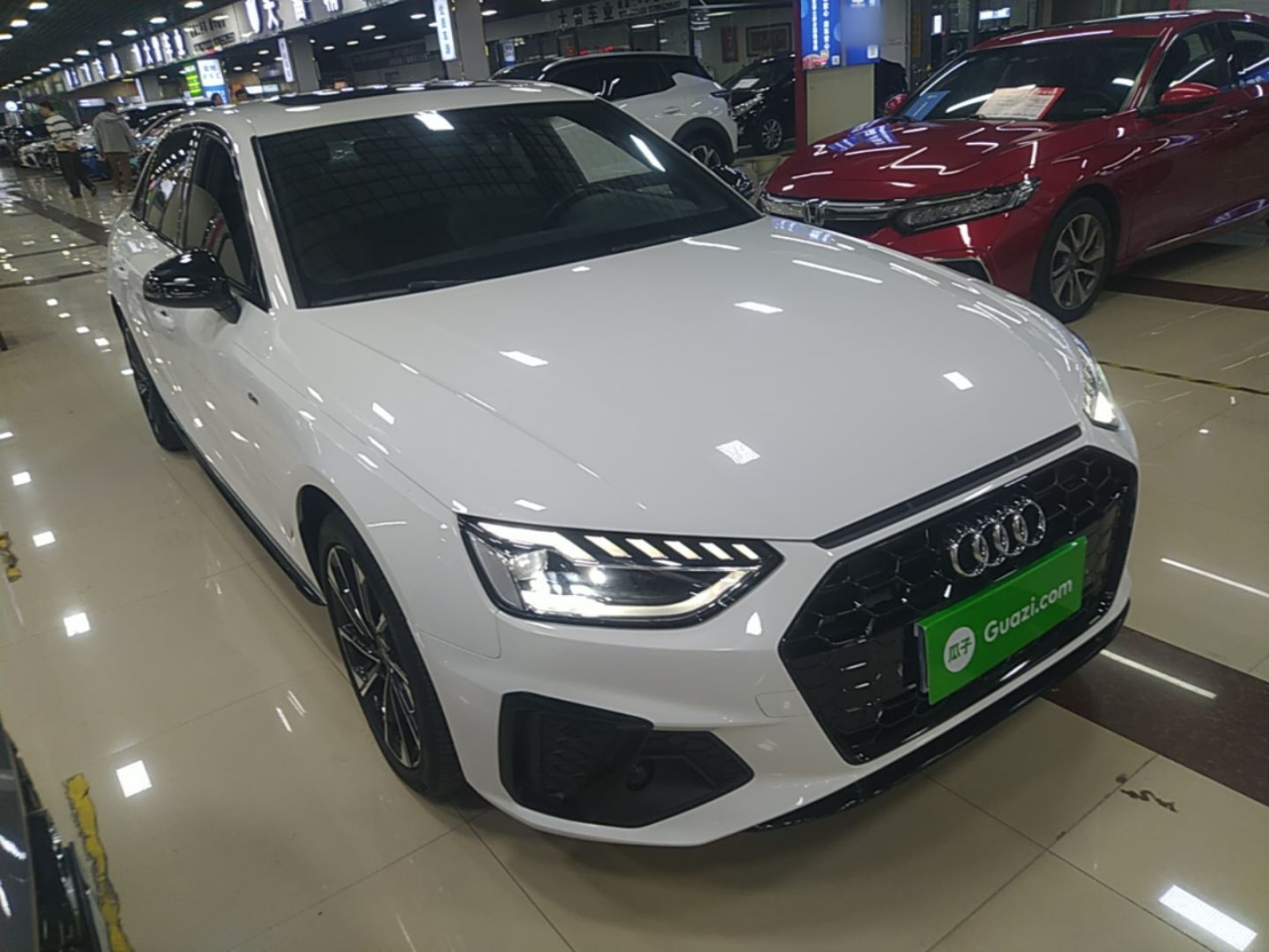 A4L 2023 40 TFSI Luxury Dynamic photo 3