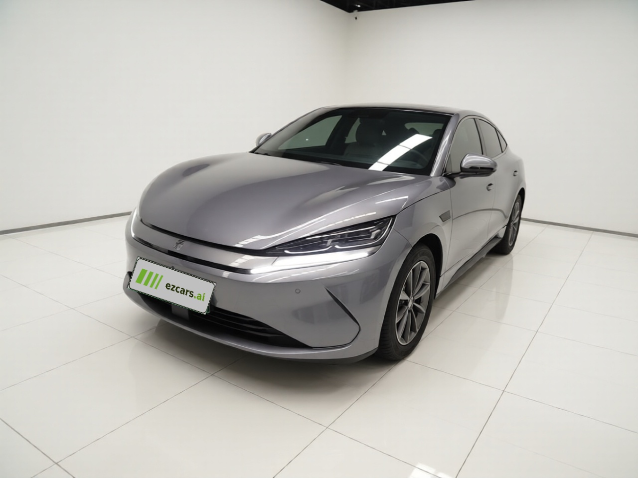 Qin L 2025 EV 470KM Leading