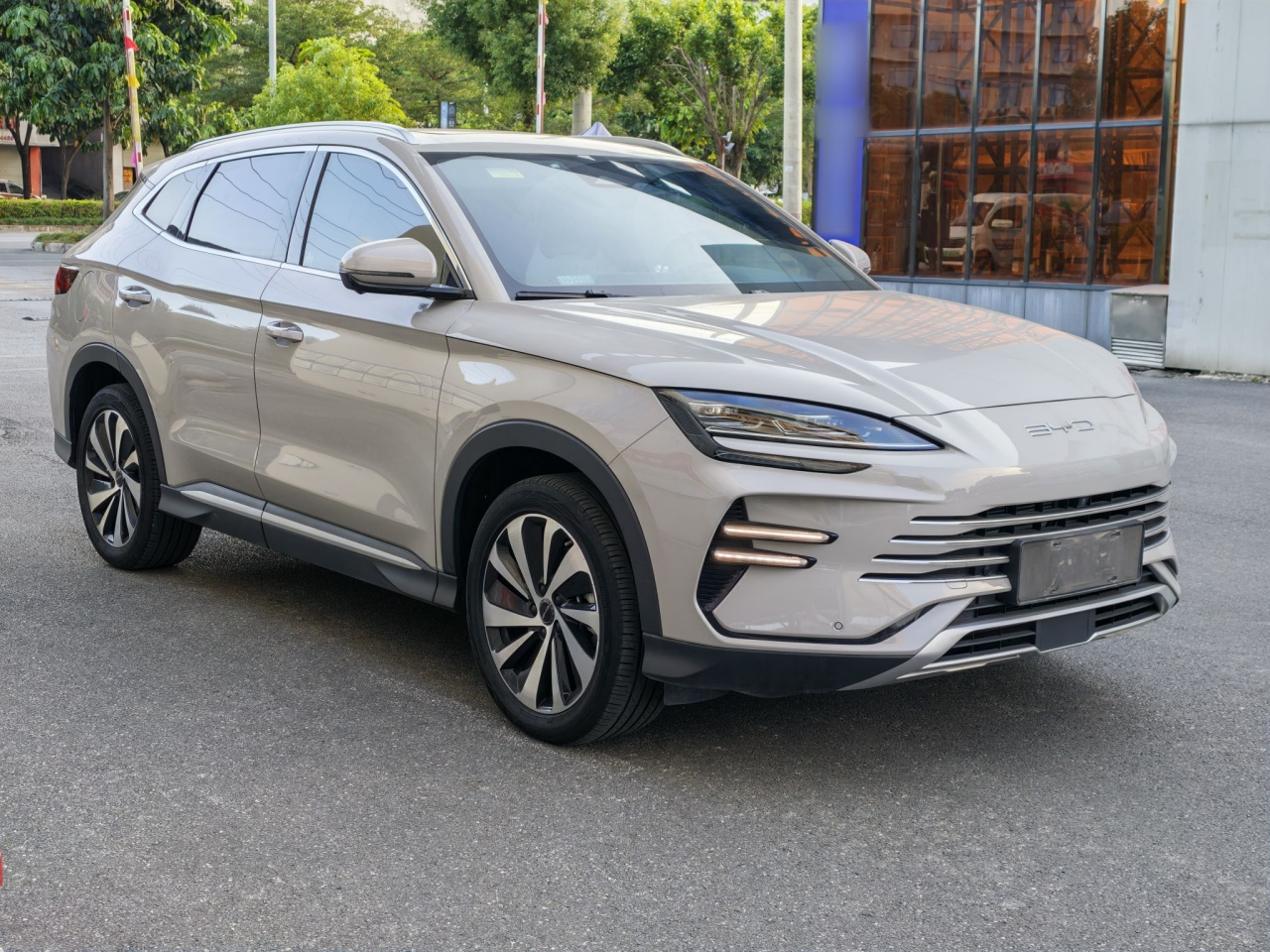 Song PLUS EV 2024 Honor DM-i 110km Flagship PLUS photo 4