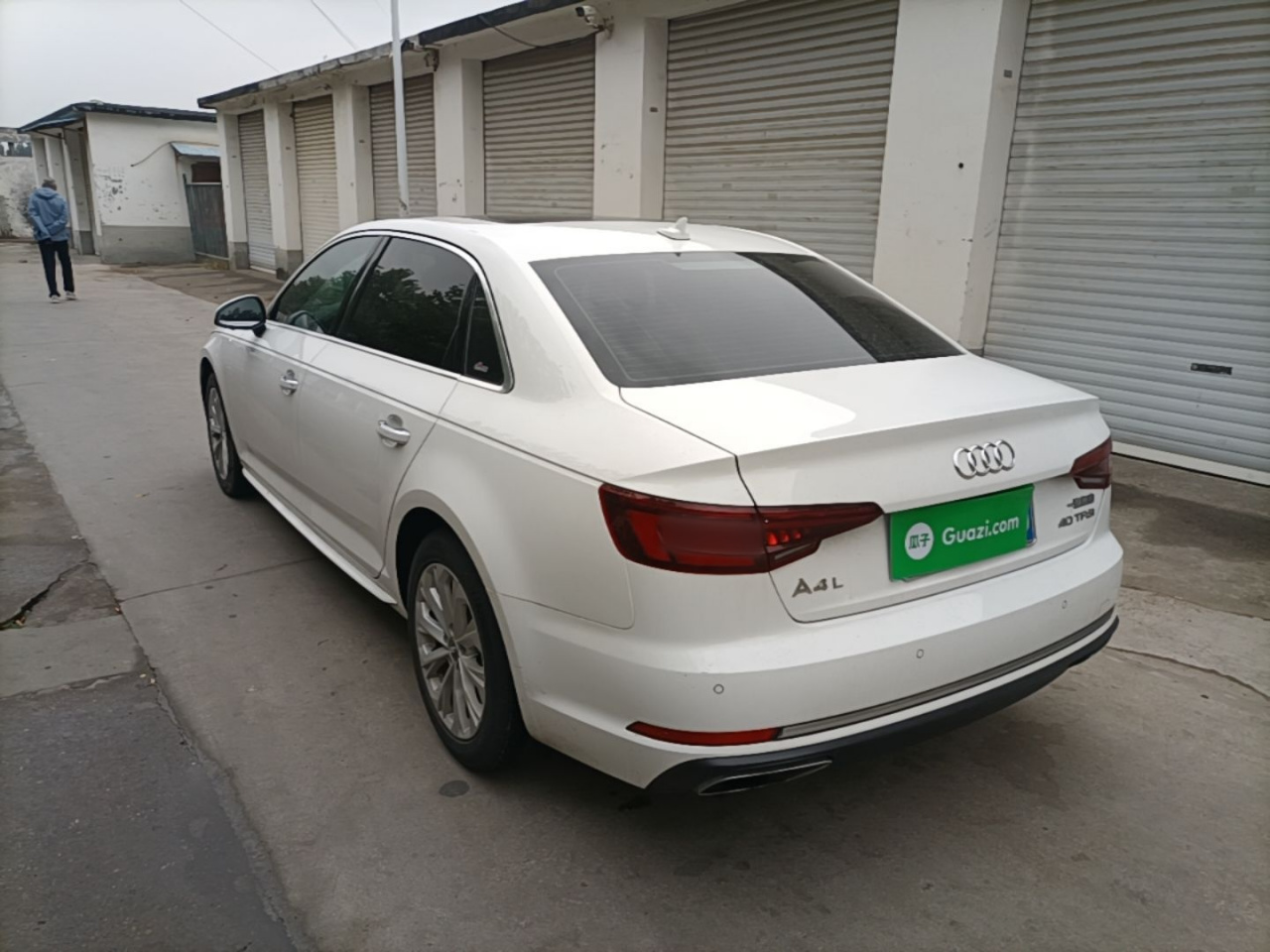 A4L 2018 30 Anniversary 40 TFSI Progressive photo 4