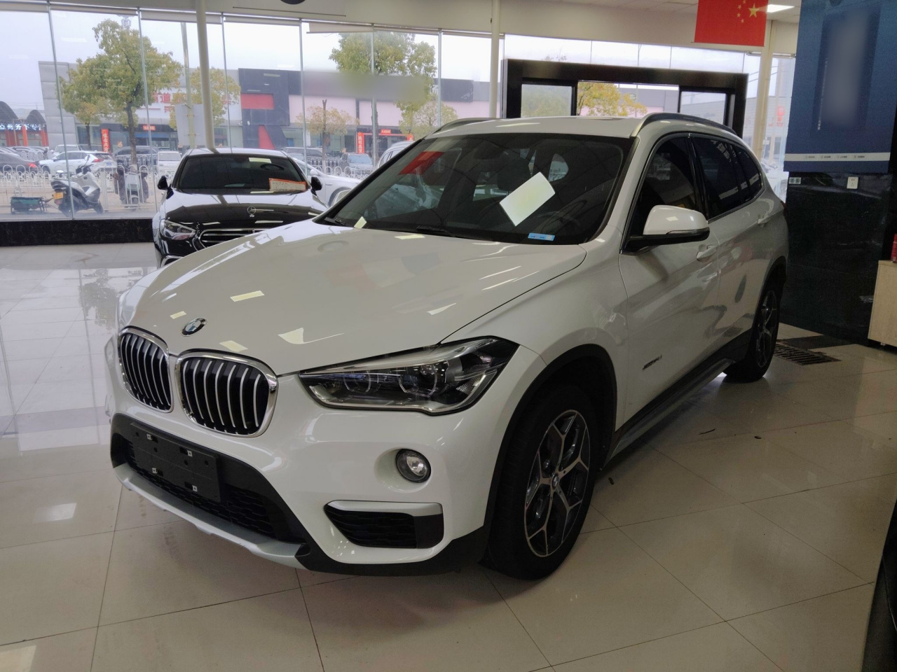 X1 2018 sDrive18Li Exclusive