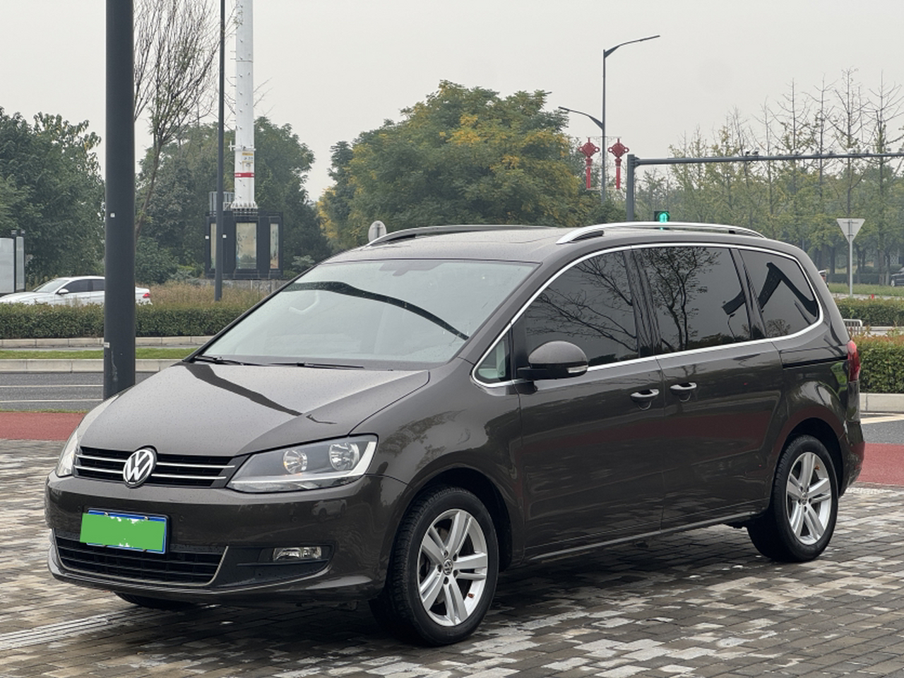 2016 380TSI 7-Seater