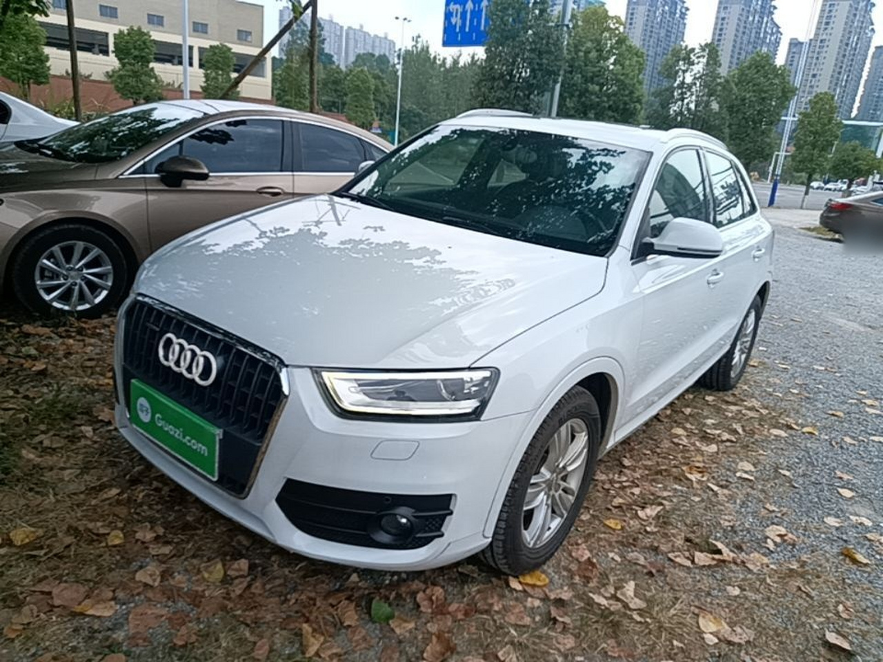 Q3 2015 35 TFSI quattro Tech
