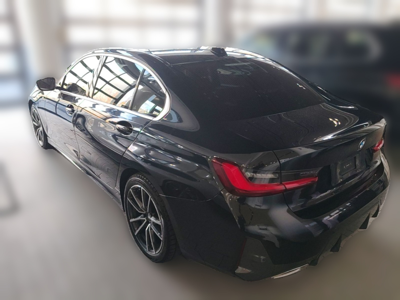3 Series 2023 320Li M Sport Package photo 4