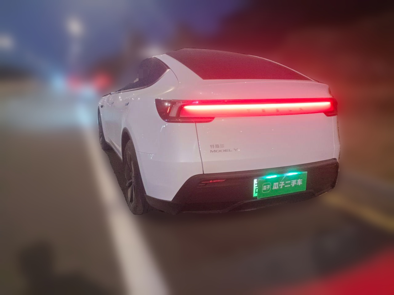 Model Y 2026 RWD photo 4