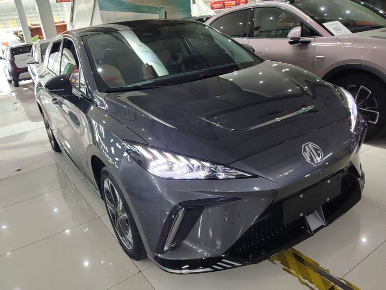 MG4 EV 2022 520km Flagship photo 3