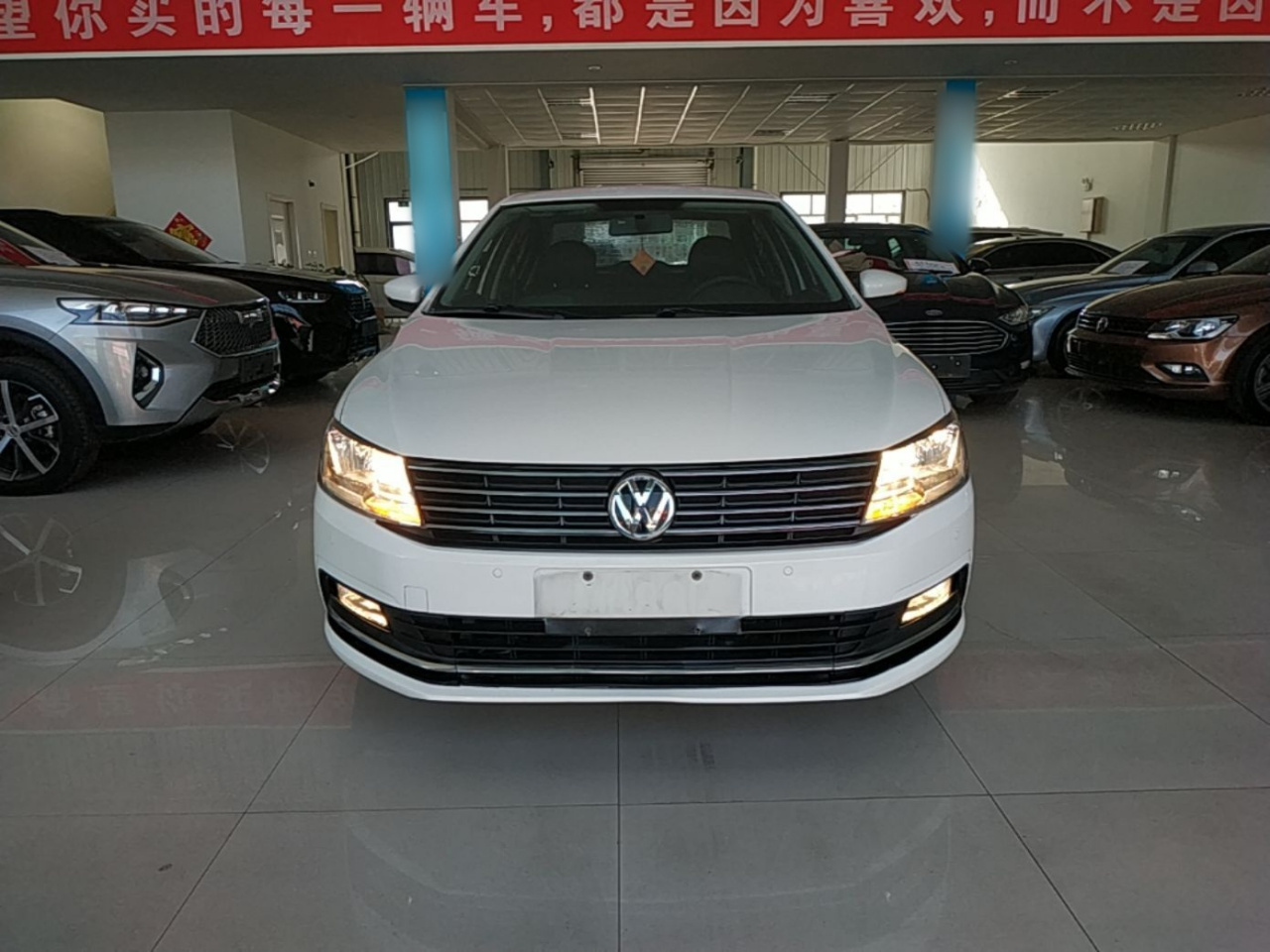 Lavida 2018 Classic 1.5L AT Comfort China VI photo 2
