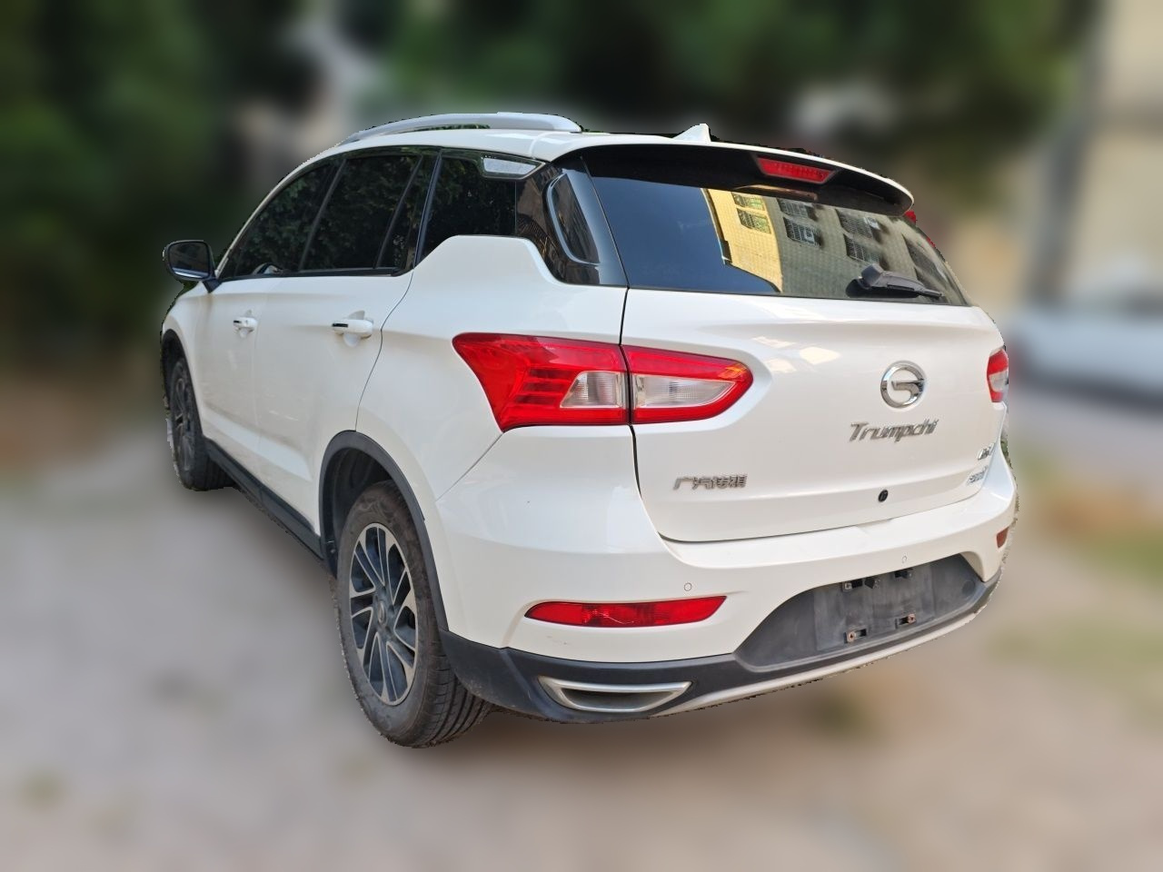 GAC Trumpchi GS4 2017 235T AT RWD Elite photo 4
