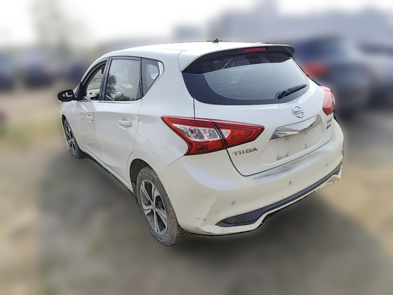 Tiida 2016 1.6L CVT photo 4
