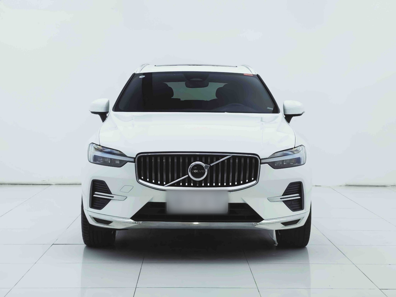 XC60 2023 B5 AWD Luxury photo 2