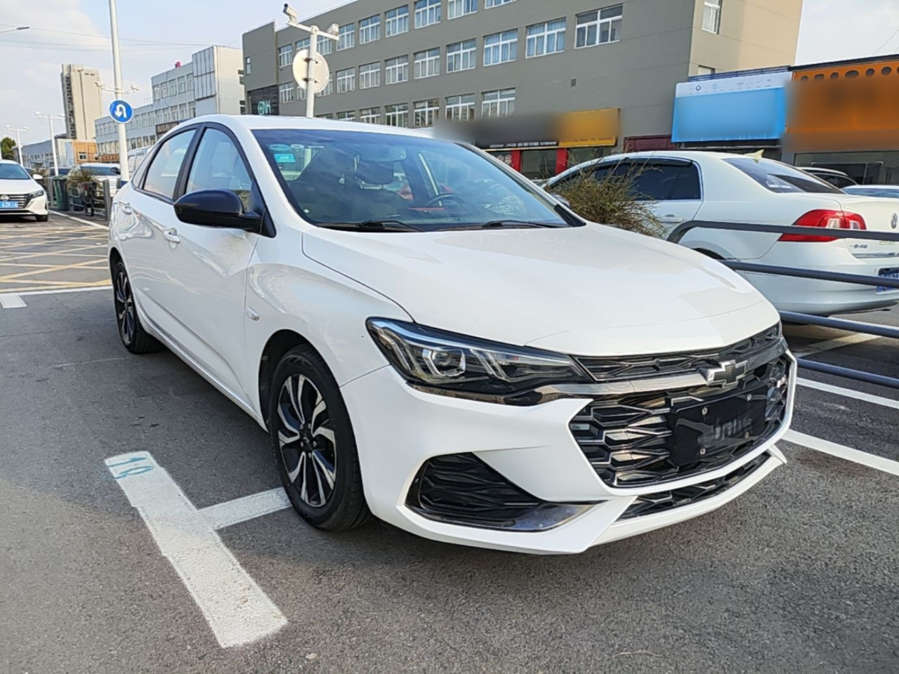 Cruze 2019 RS 330T AT China VI photo 3