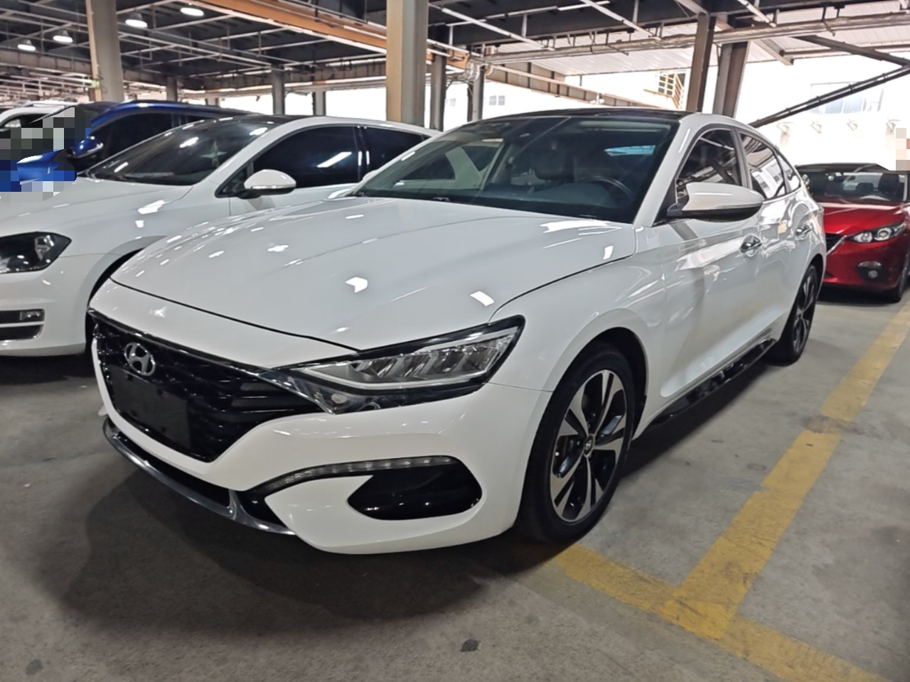 Lafesta 2021 280TGDi DLX Luxury