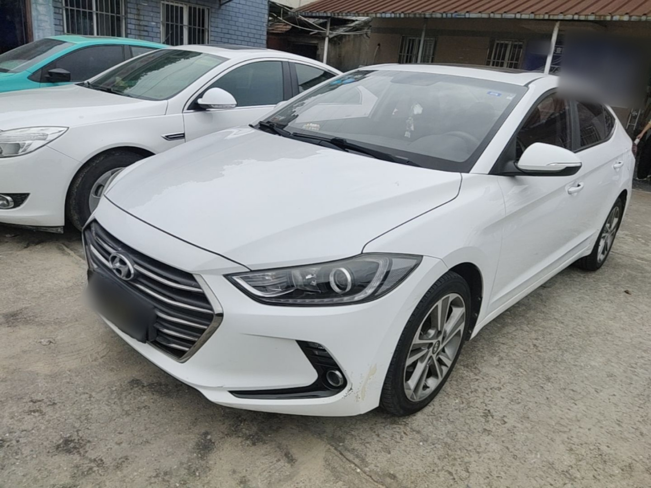 Elantra 2016 1.6L AT Smart Elite