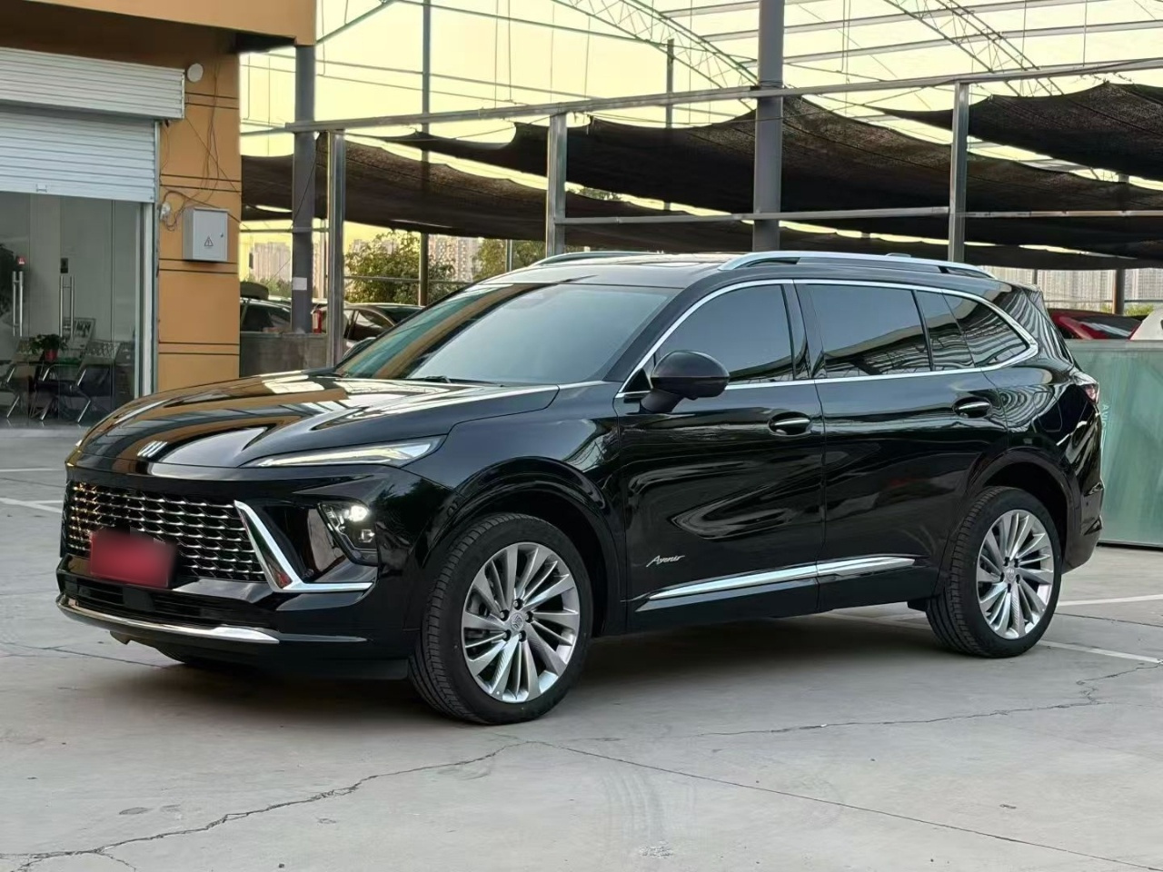 2026 Envision Plus AWD Avenir
