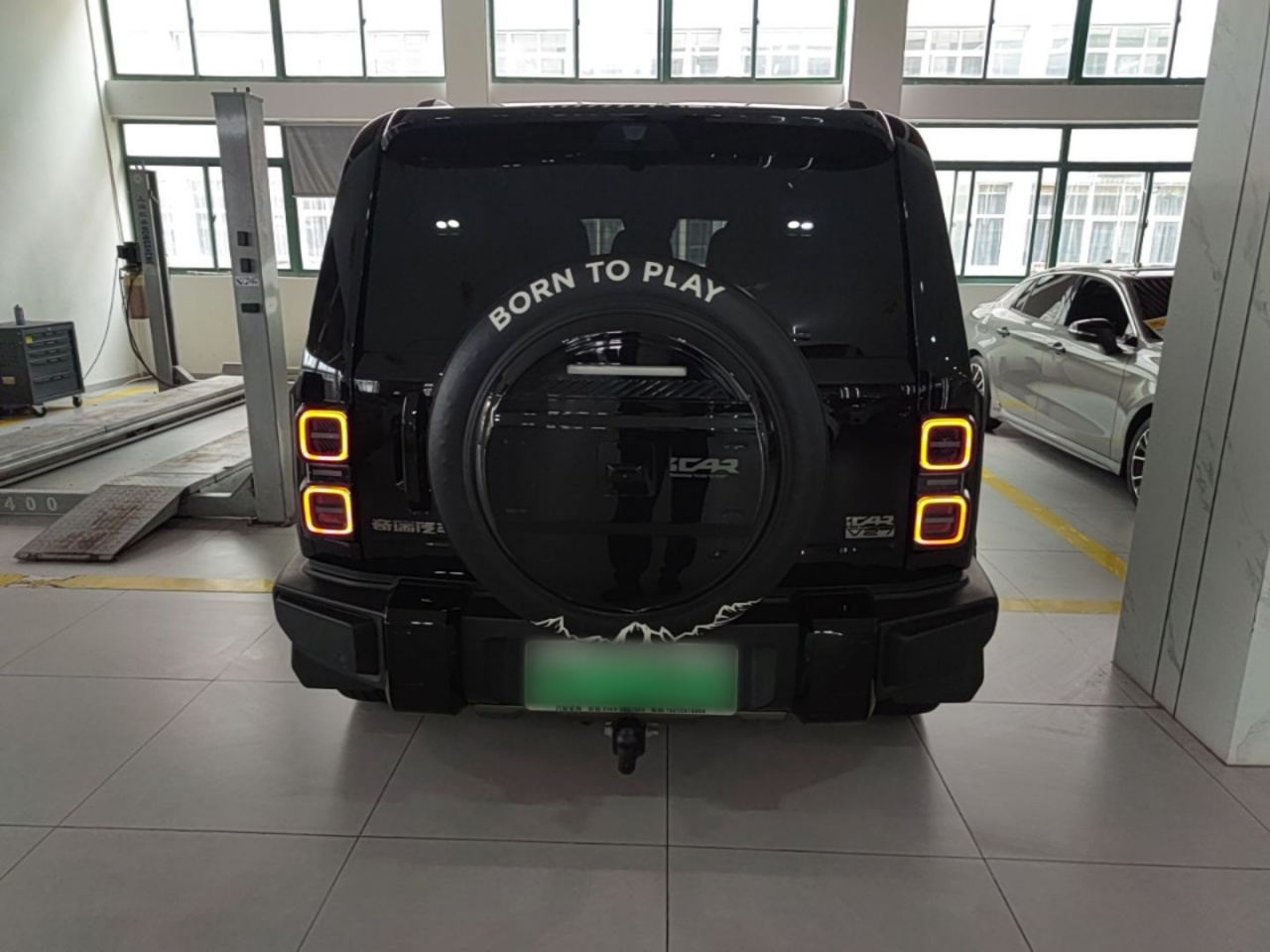 iCAR V27 2026 200KM AWD 700 photo 5