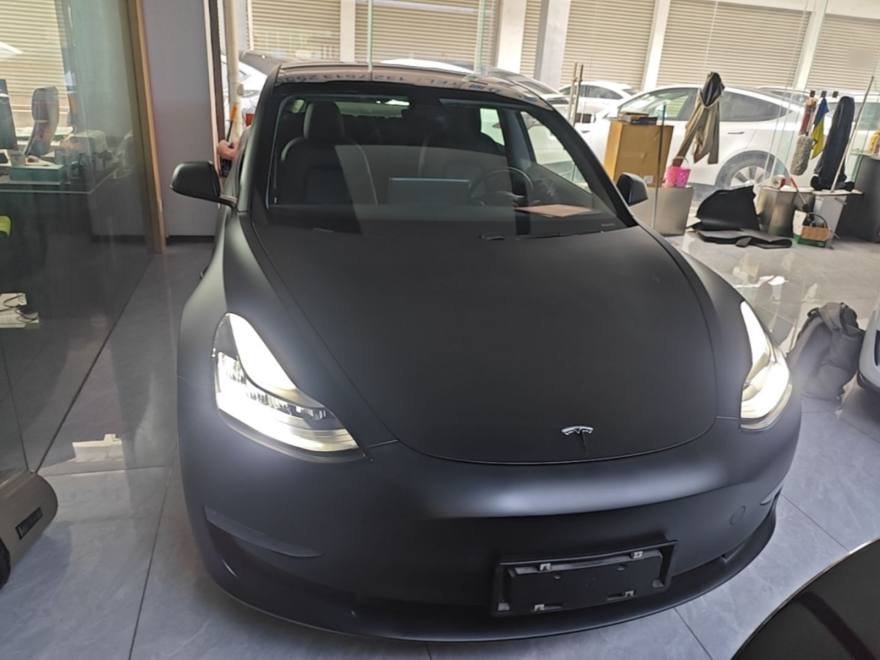 Model 3 Imported 2019 Long Range AWD photo 2