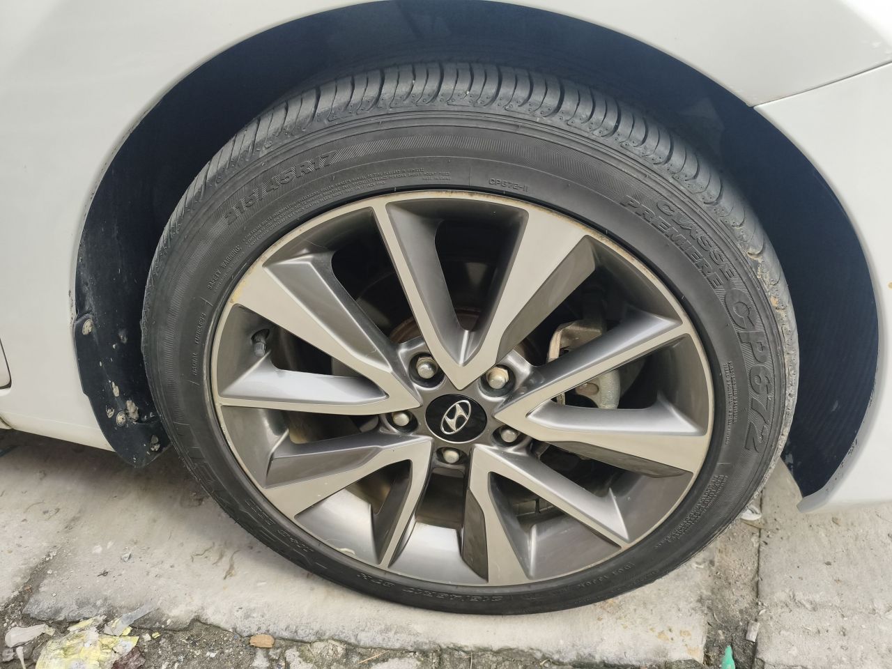 Elantra 2015 1.6L AT Leading photo 5