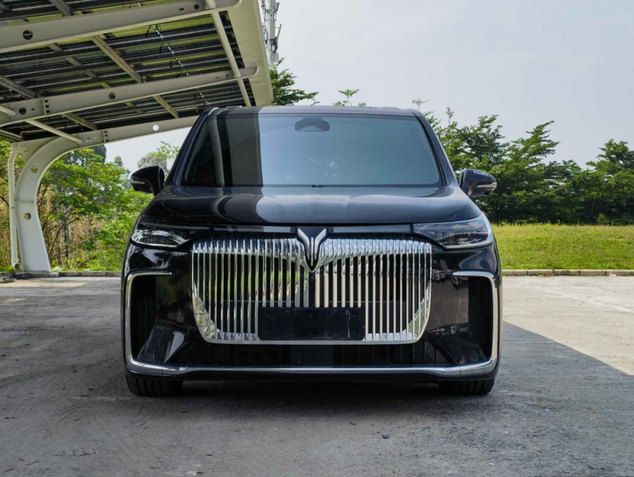 Voyah Dreamer 2025 PHEV AWD Flagship photo 4