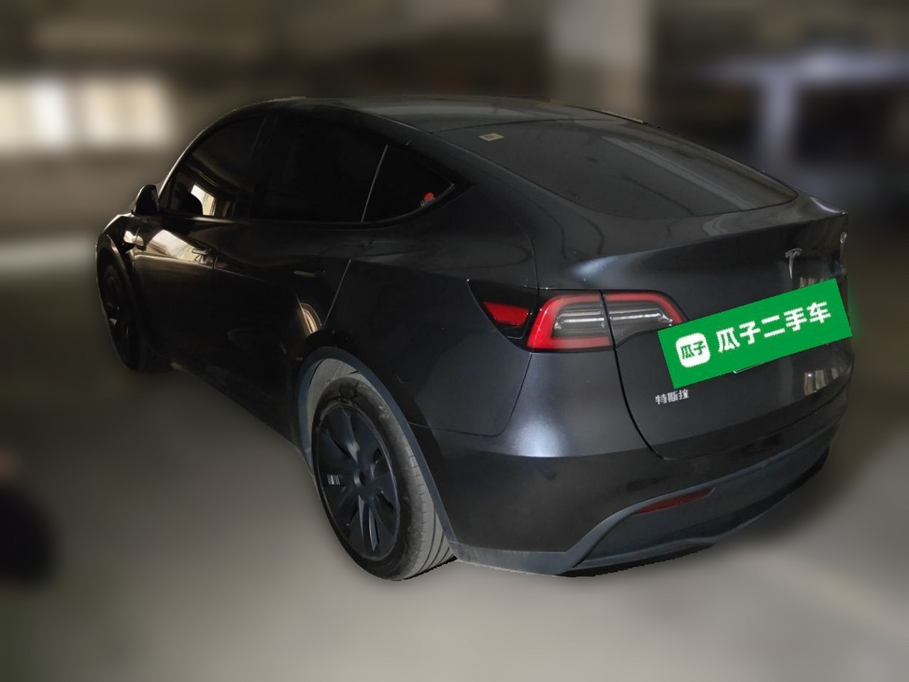 Model Y 2024 RWD photo 4