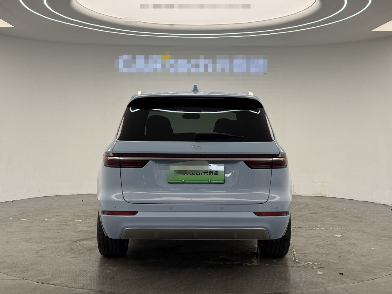 Li Auto ONE 2021 EREV 6-Seater photo 2
