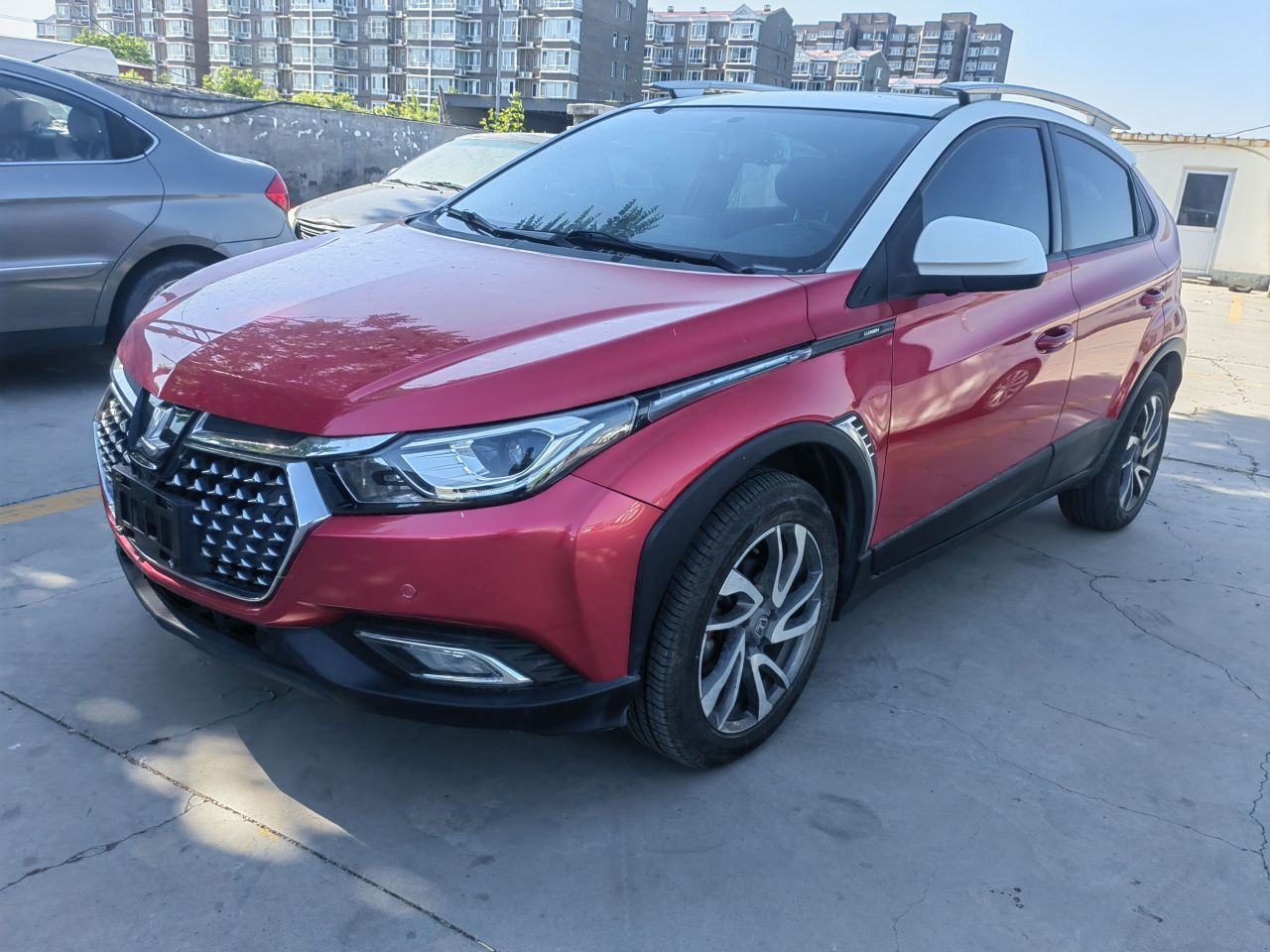 Luxgen U5 SUV 2017 1.6L CVT