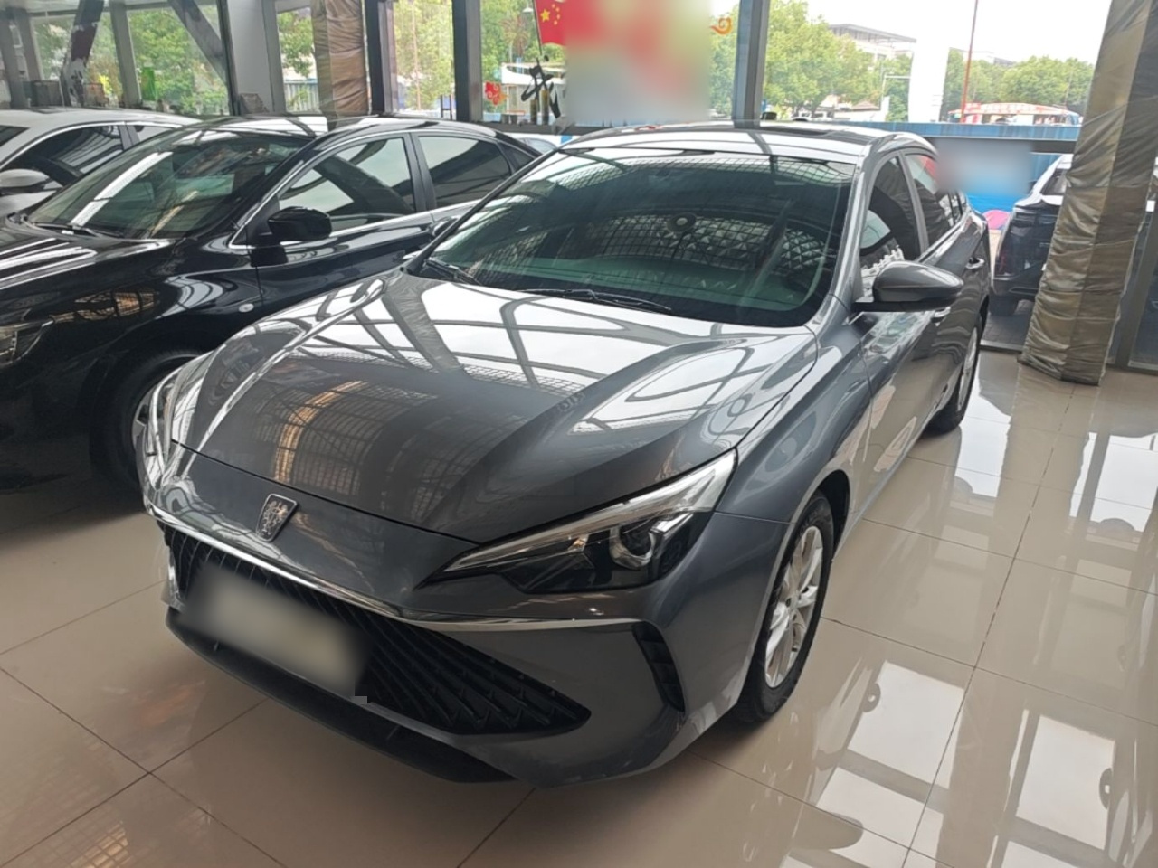 i5 2023 1.5L CVT Luxury