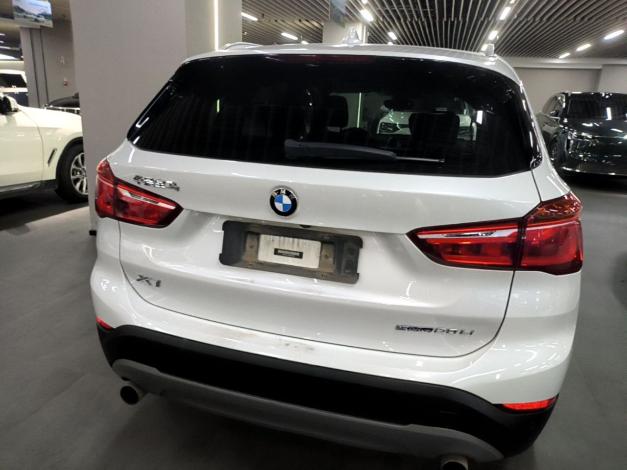 X1 2019 sDrive20Li Leading photo 5