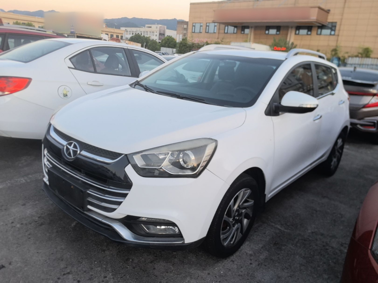 JAC Refine S2 2015 1.5L MT Luxury Smart