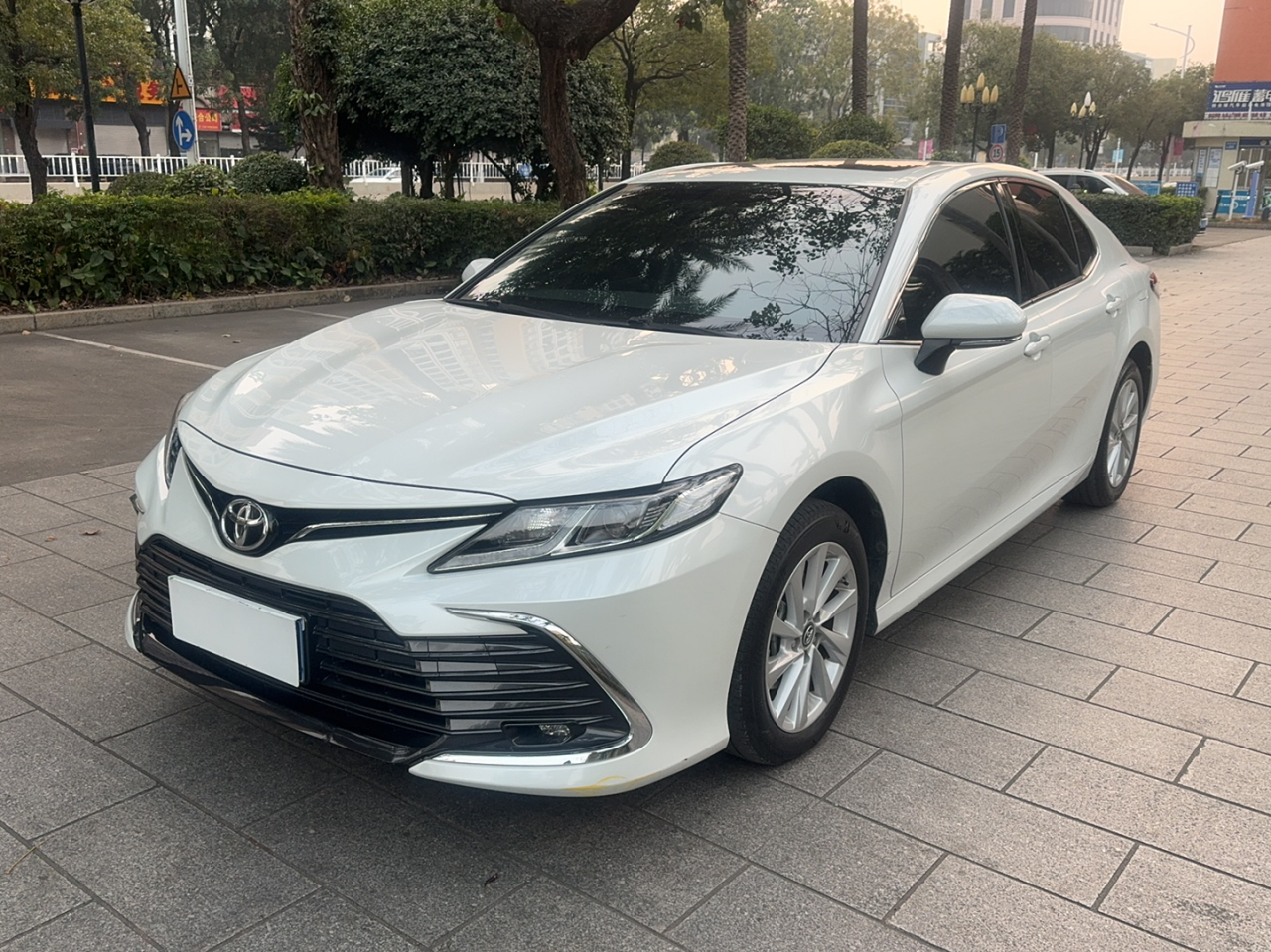 Camry 2022 2.0GVP Leading
