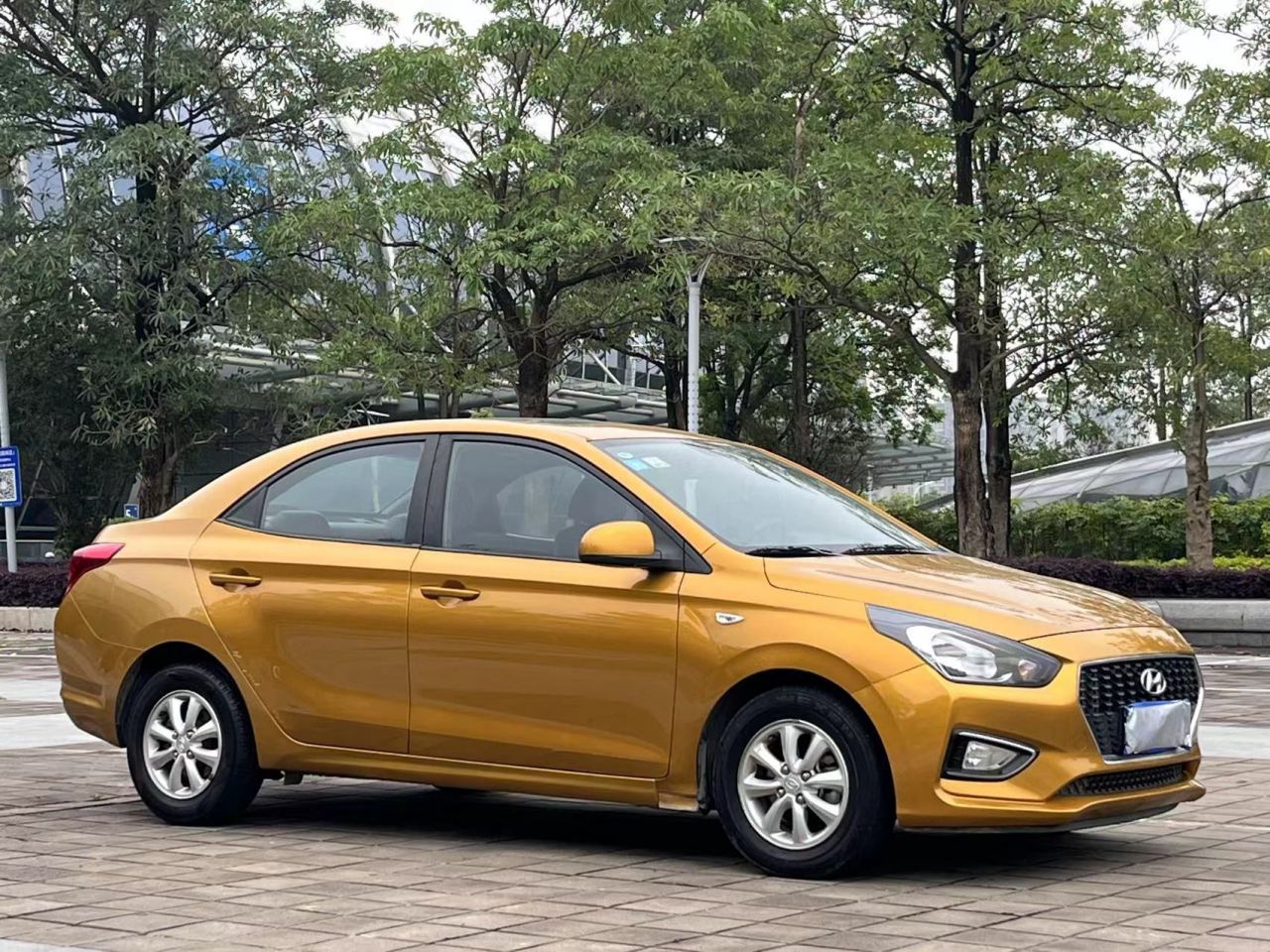 Verna 2017 1.4L AT China V photo 4