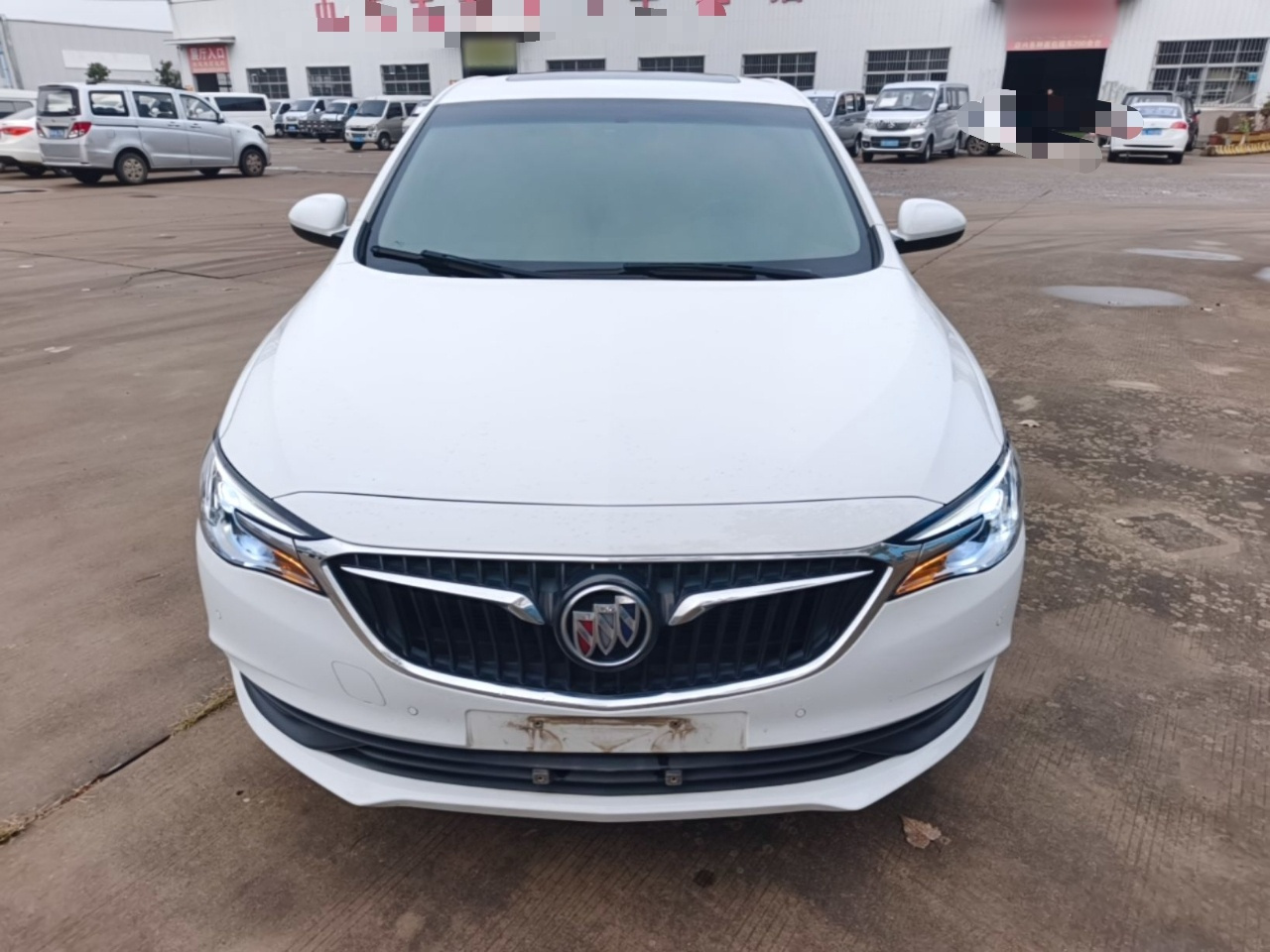 Excelle 2021 Facelift Classic 1.5L AT Elite photo 2