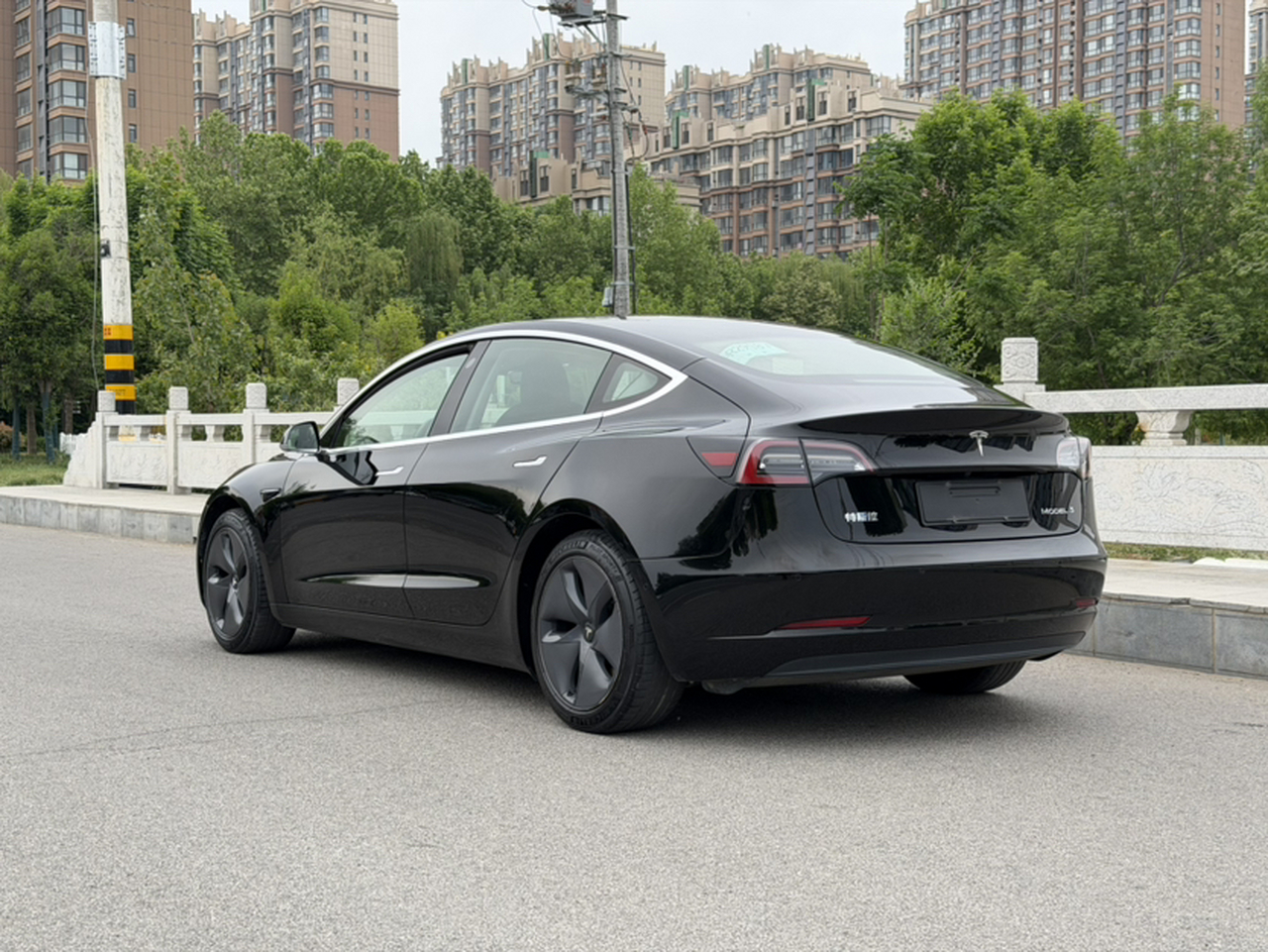 Model 3 2020 Facelift Standard Range RWD Upgraded photo 4