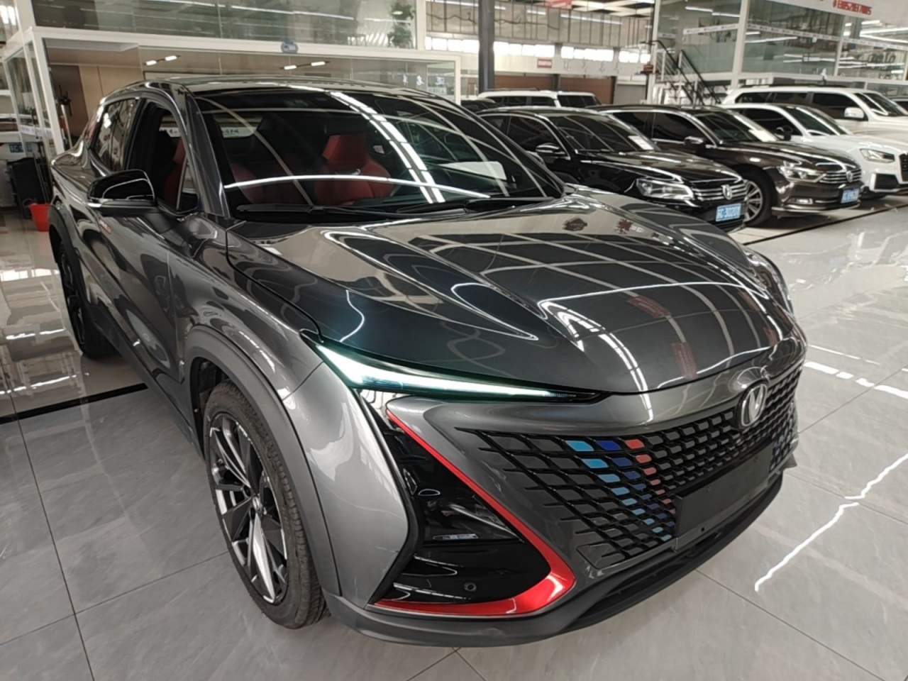 UNI-T 2020 1.5T Premium photo 3