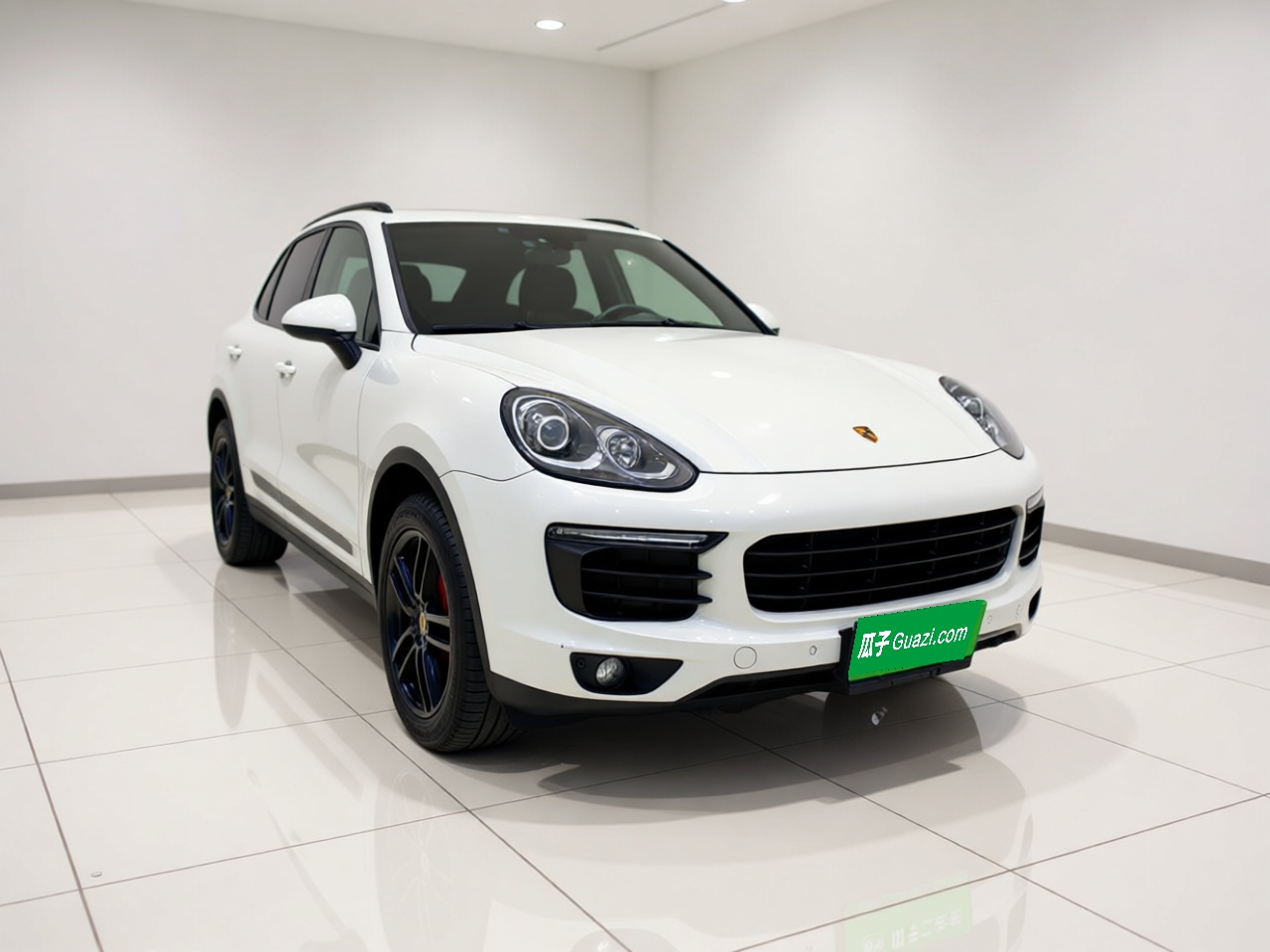 2015 Cayenne 3.0T photo 3